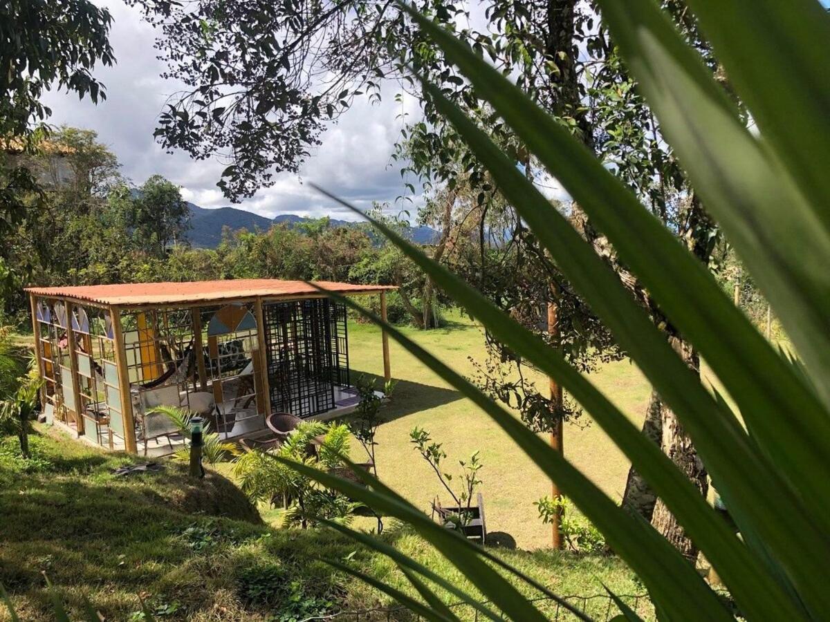 Macondo Chales Lavras Novas Εξωτερικό φωτογραφία